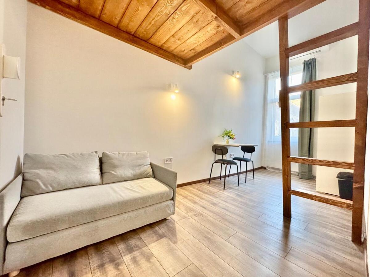 K87 Renovated 6br Apartment *